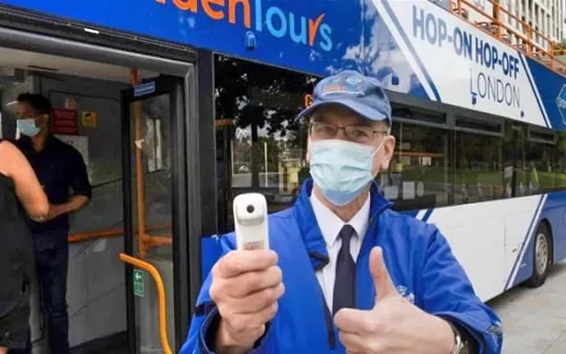 1 Day London Hop-on Hop-off Bus - Image 8